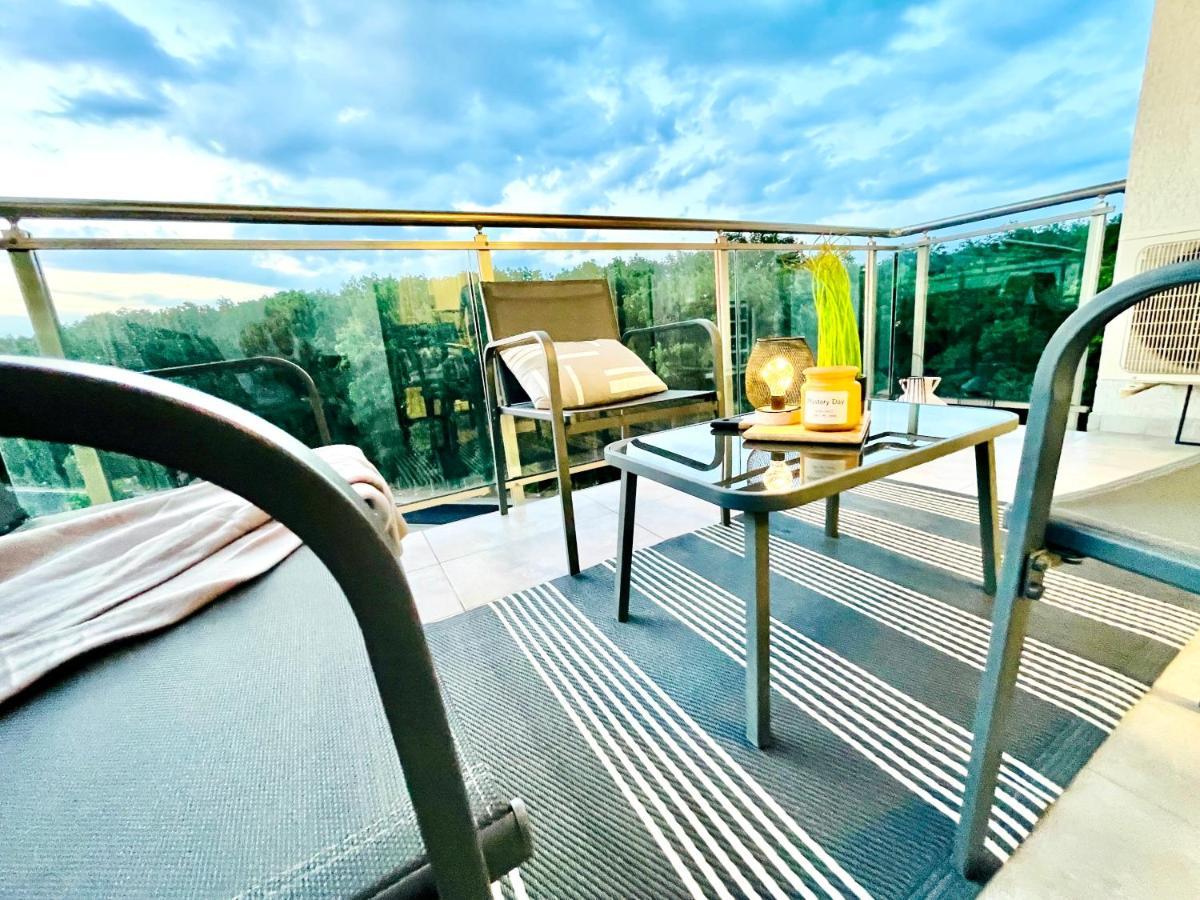 Forest View Apartment Τιμισοάρα Εξωτερικό φωτογραφία